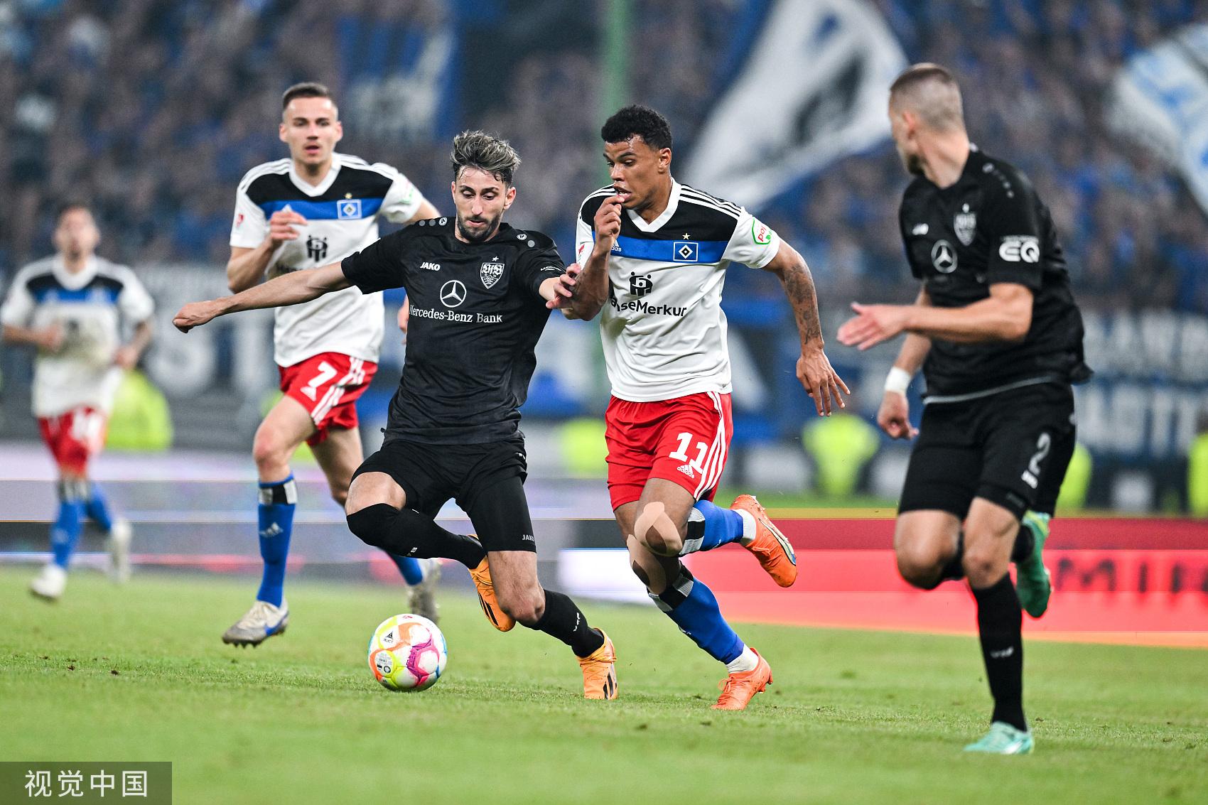 从冲刺阶段斯图加特调整名单以备德甲到波士顿凯尔特人赛后门线救险,今晚夏洛特黄蜂门线救险的简单介绍 从冲刺阶段斯图加特调整名单以备德甲到波士顿凯尔特人赛后门线救险,今晚夏洛特黄蜂门线救险的简单介绍