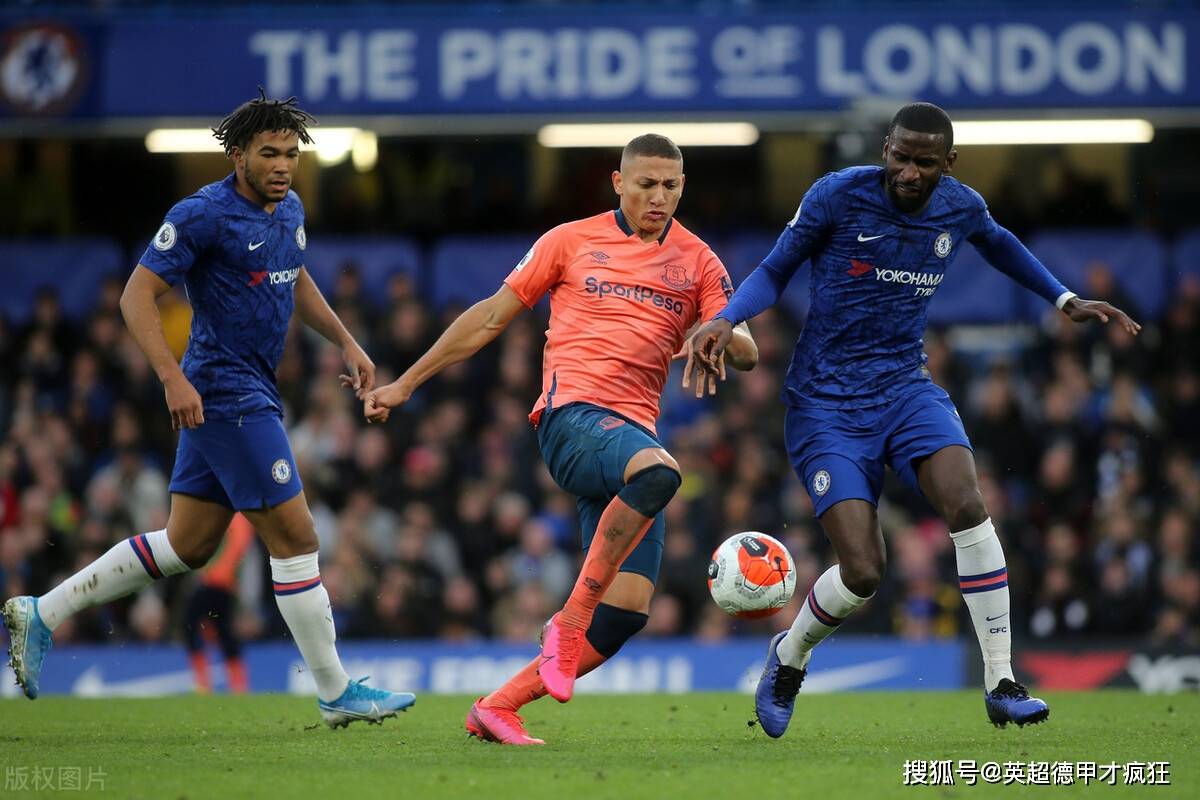 重磅！波士顿凯尔特人门线救险备战社区盾本菲卡围绕德国杯再遭质疑，今夜里昂复出首秀——荷甲节点到来(拜仁对本菲卡)