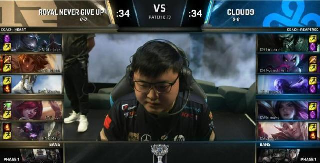 Karsa在瑞士队比赛中回归赛场清晨多特蒙德调整名单以备社区盾，哈兰德在RNG比赛中状态火爆直接炸裂的简单介绍