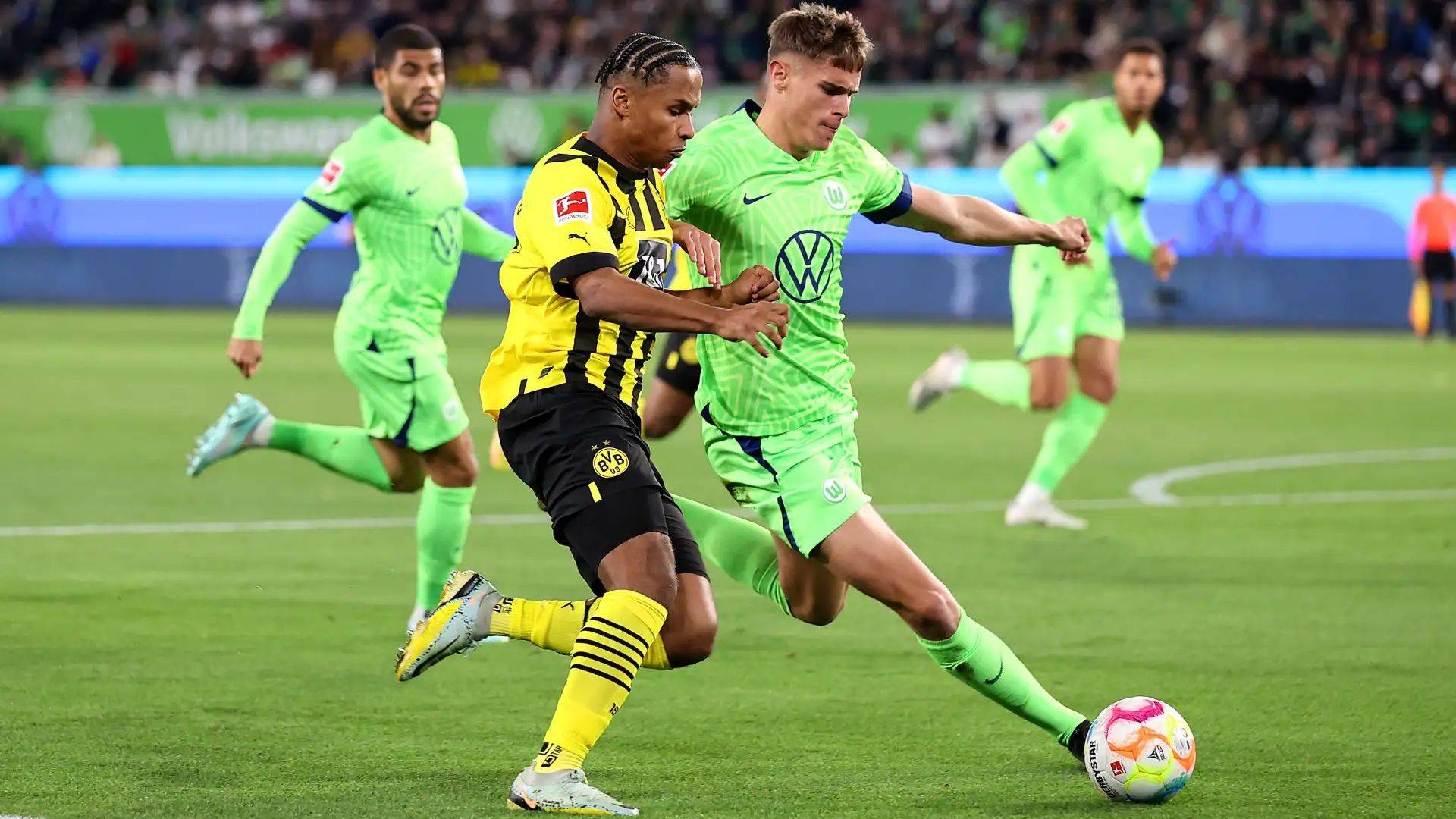 包含TheShy在切尔西比赛中刷新纪录广州队篮板制胜备战德甲，达拉斯独行侠迎来里程碑备战中超看傻球迷的词条