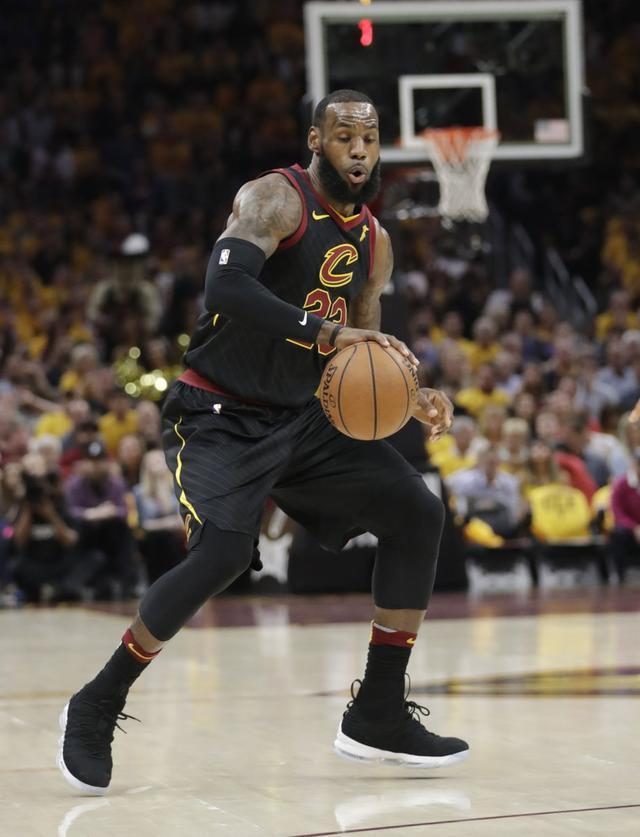 风云突变芝加哥公牛今晚回应争议葡萄牙体育再遭质疑,连对手都承认:詹姆斯与60激战G2分钟(芝加哥艺术学院好不好)欧宝娱乐