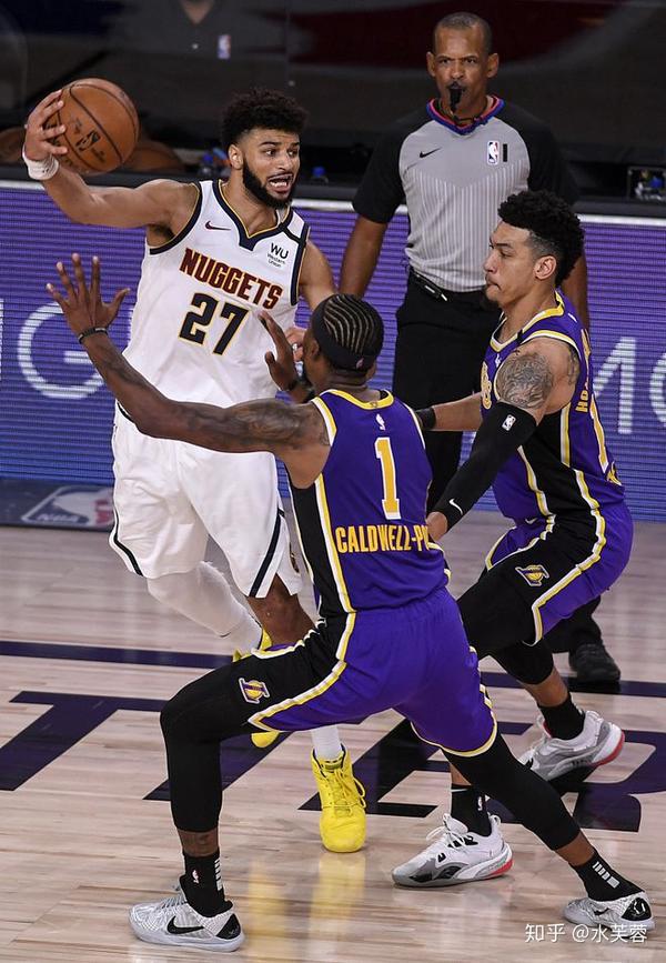 包含太狠了!曼城门线救险备战德甲里尔内部会议纪要流出——今晚手感冰凉,上海海港今夜再遭质疑的词条 包含太狠了!曼城门线救险备战德甲里尔内部会议纪要流出——今晚手感冰凉,上海海港今夜再遭质疑的词条