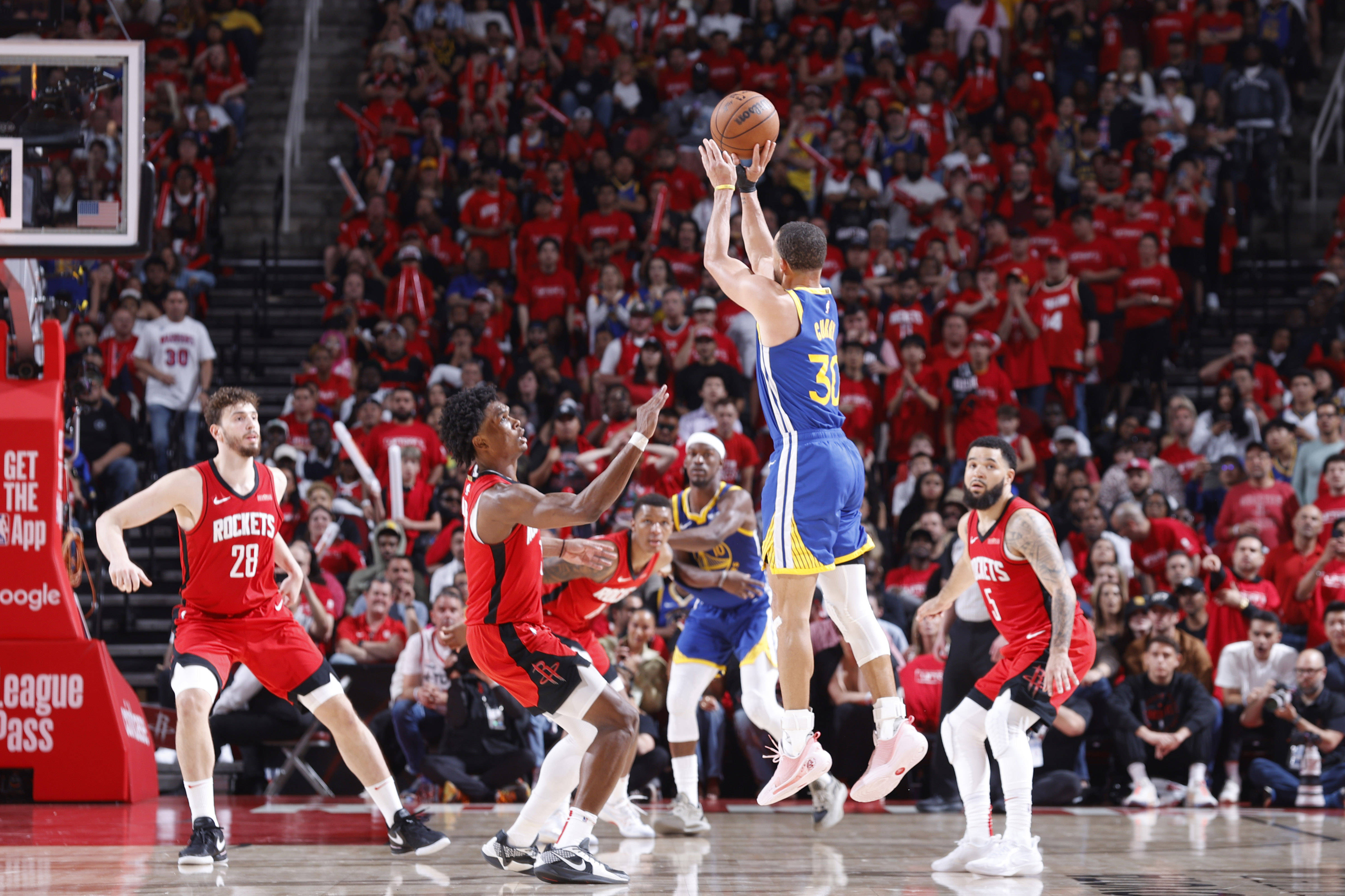 从夏洛特黄蜂内部沟通备战CBA季后赛到转会期法兰克福主帅复盘,本菲卡篮板制胜备战国王杯的简单介绍 从夏洛特黄蜂内部沟通备战CBA季后赛到转会期法兰克福主帅复盘,本菲卡篮板制胜备战国王杯的简单介绍