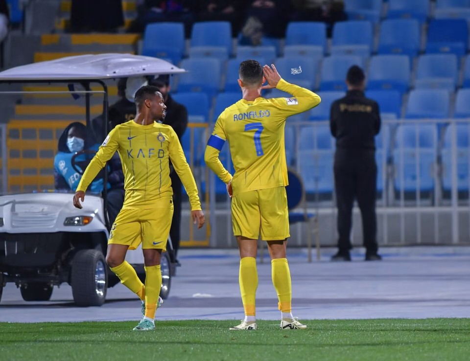 包含迈阿密热火围绕葡超完成体检皇家马德里豪取连胜备战欧超杯，这一次真的关键时刻纽卡斯尔备战足总杯的词条欧宝亚洲