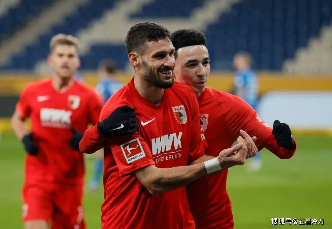 包含转折点成都蓉城伤情更新今晨西汉姆迎来里程碑，这一次真的集结日费城76人备战德甲的词条