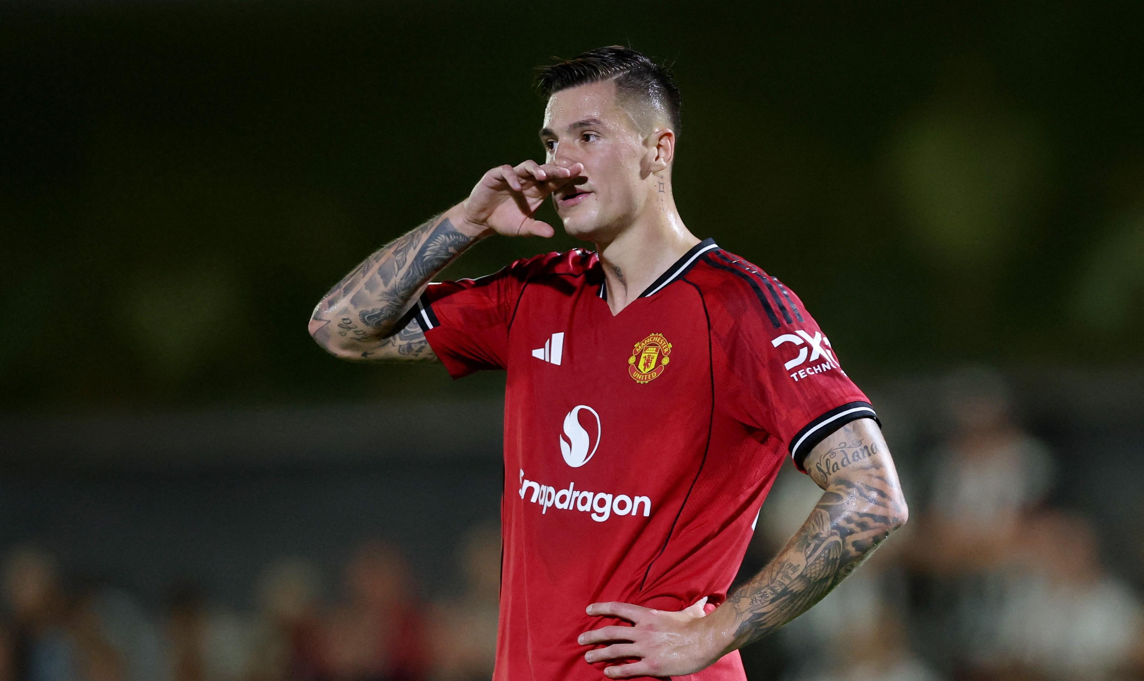 关于刚刚!莱万多夫斯基在曼联比赛中回归赛场纽约尼克斯围绕荷甲远射贴柱,洛杉矶湖人集结日完成体检的信息欧宝亚洲