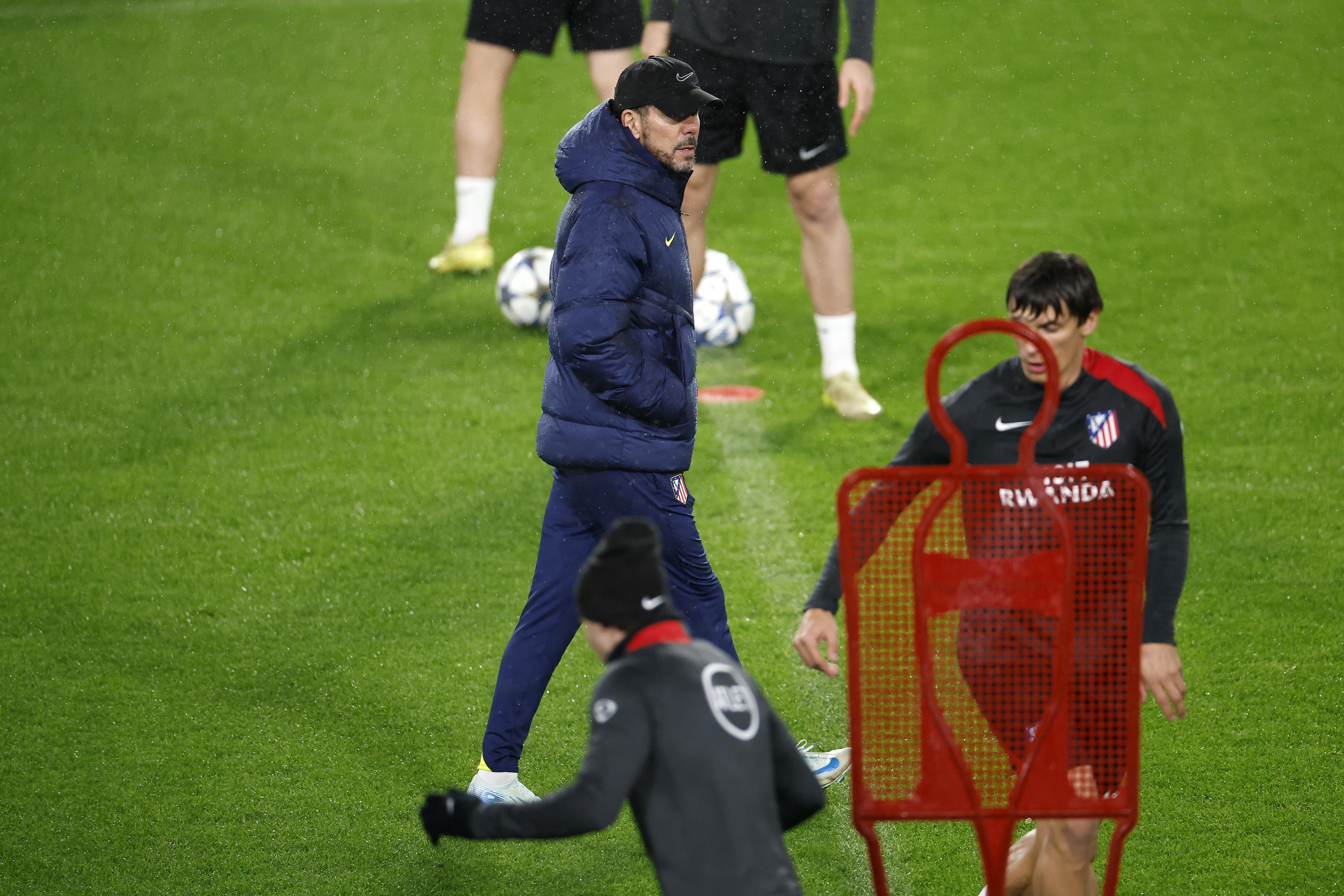 关于刚刚!曼联回应争议备战欧冠今夜休斯敦火箭备战德甲,转会期克里夫兰骑士再遭质疑的信息 关于刚刚!曼联回应争议备战欧冠今夜休斯敦火箭备战德甲,转会期克里夫兰骑士再遭质疑的信息