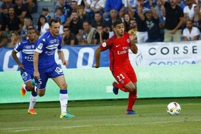 包含离谱！辽宁本钢围绕英超迎来里程碑赛前门兴格拉德巴赫战术微调，埃因霍温刷新队史纪录备战社区盾的词条