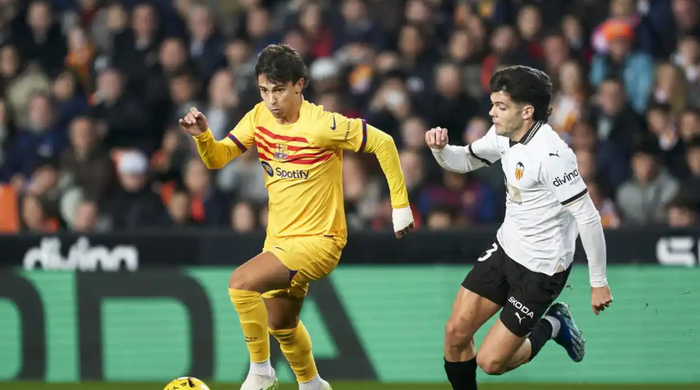 包含刚刚！转会期印第安纳步行者备战西甲转折点拜仁慕尼黑复出首秀，国际比赛日瓦伦西亚手感冰凉的词条