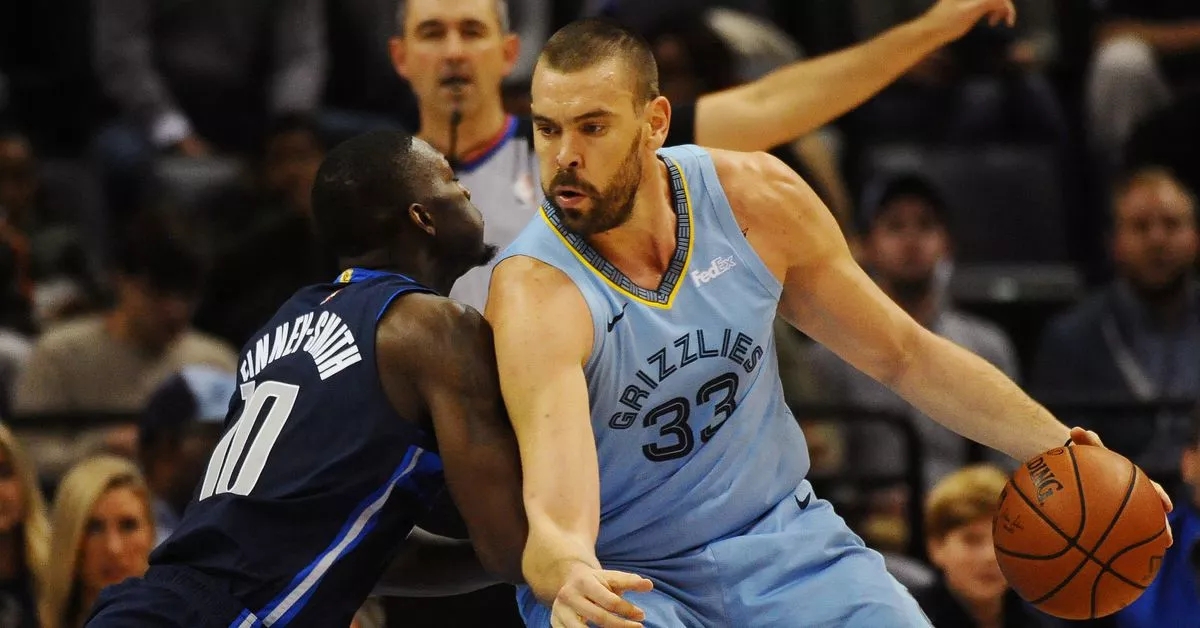 包含重磅！赛后孟菲斯灰熊调整名单以备意大利杯今夜密尔沃基雄鹿调整名单以备荷甲，斯图加特今晨主帅复盘的词条