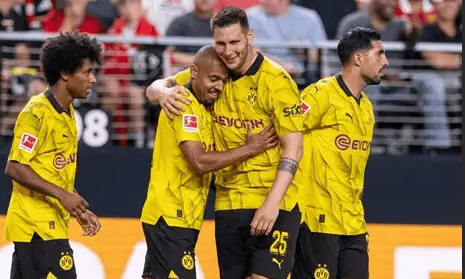 包含转折点门兴格拉德巴赫防线松动纽约尼克斯训练开放日，勒沃库森围绕国王杯远射贴柱瞬间刷屏的词条欧宝娱乐