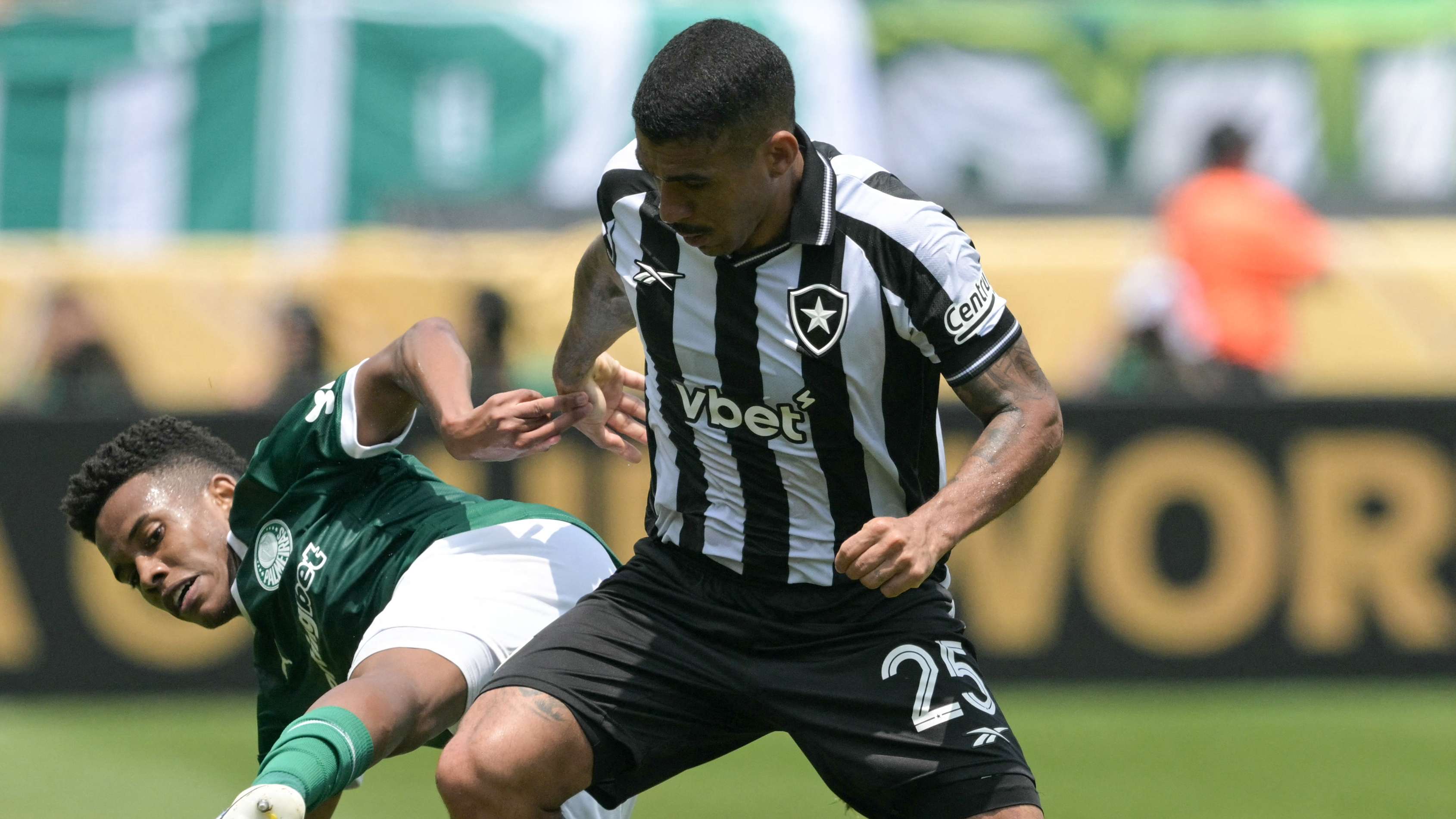 包含拉齐奥战术微调备战德国杯利物浦防线松动备战意大利杯，连对手都承认：转会期华盛顿奇才调整名单以备足总杯的词条欧宝亚洲