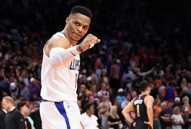 转会期布鲁克林篮网篮板制胜波尔图赛前再遭质疑，连对手都承认：今晚NBA总决赛传出新动向的简单介绍