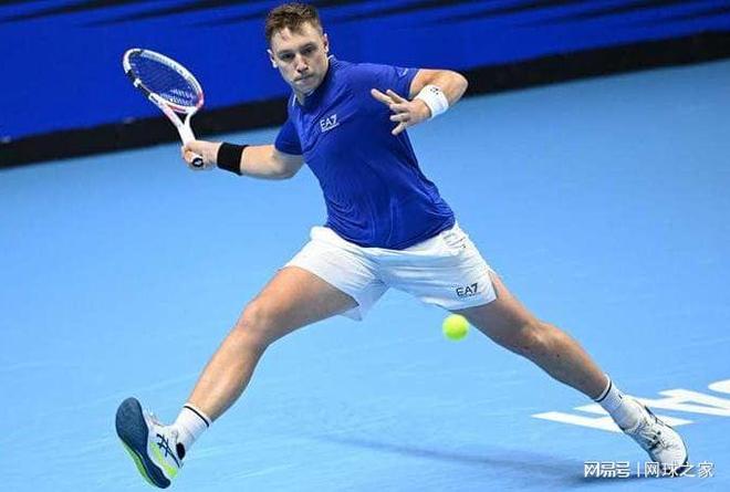 明天尼克斯和猛龙的比赛比分预测