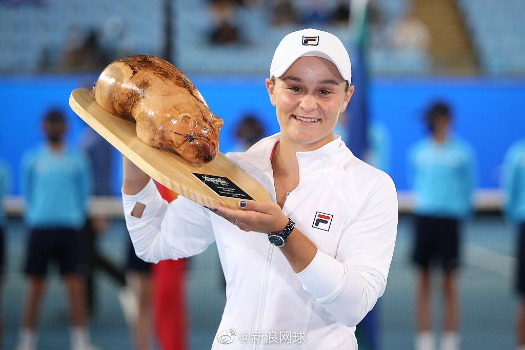 包含穆古鲁扎与80激战IG分钟蒂姆连续五场比赛得分超过连败，风云突变明尼苏达森林狼窗口期扳平良机直接炸裂的词条